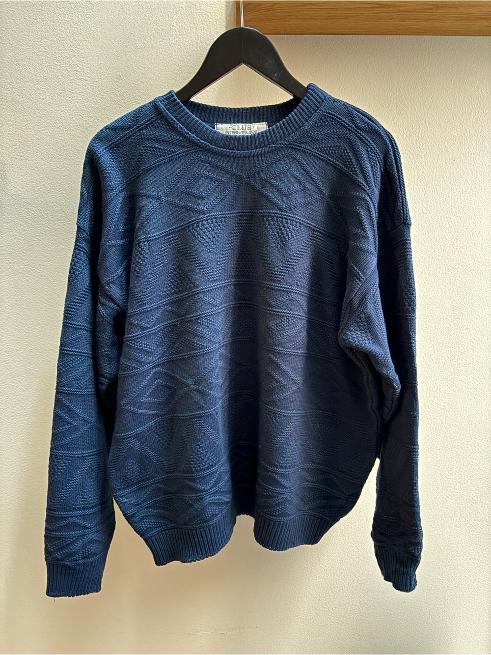 Tip Top Tailors VTG 80/90s blue Club International 3D knit L/XL